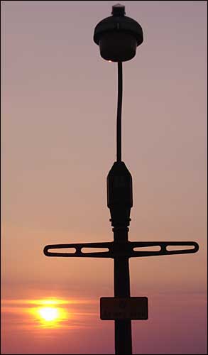 Another electric lamp at sunset, Fladbury; March 6th, 2005