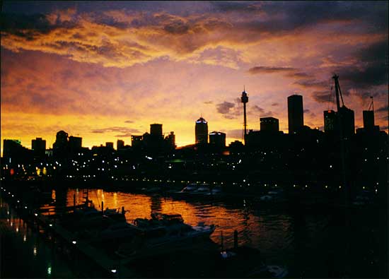 Sydney skyline, December 2000