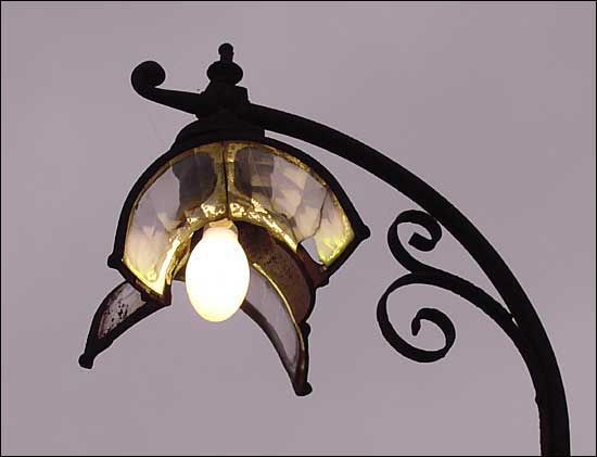 Street lamp, Upper Moor, Worcestershire, 10th, 2005